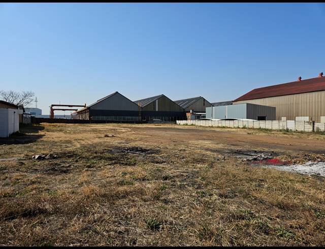3,000M² VACANT LAND TO LET IN ELANDSFONTEIN